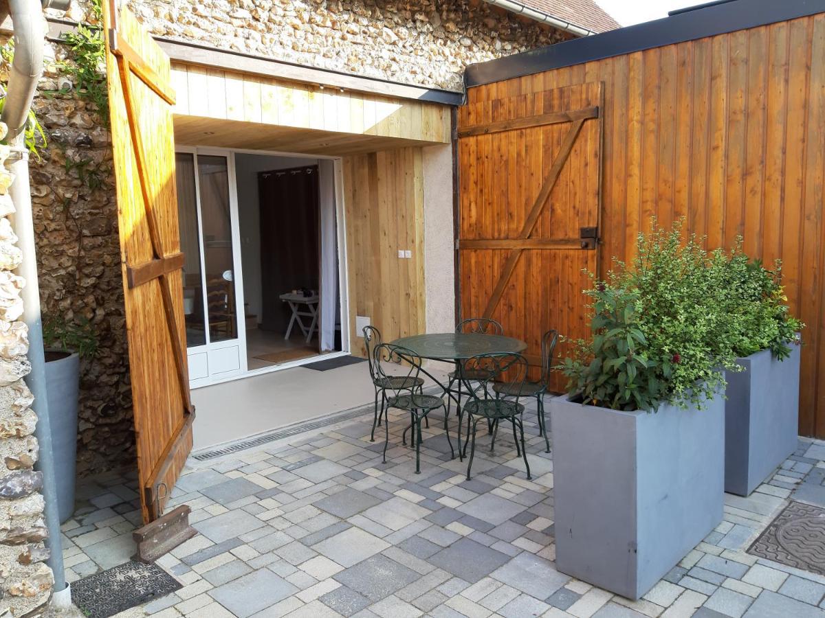 La Grange Des Lisieres Bed & Breakfast Rouvres  Exterior foto